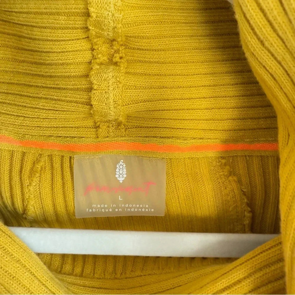 Free People Movement Women's Longitude Ribbed Knit Sunburst Pullover Size L - Picture 9 of 13